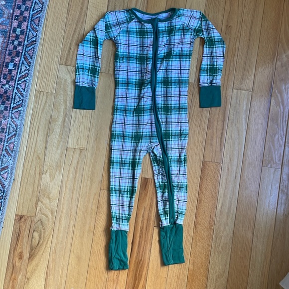 Little sleepies Noel plaid zippy - Picture 1 of 4